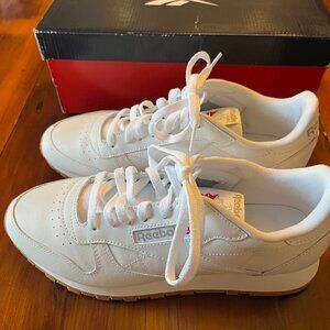 Reebok White Unisex Classic Leather Sneaker GY0952 Mens 10 /Women 11.5 /EUR 43